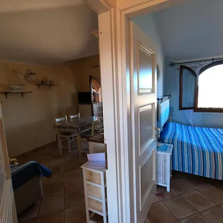 Borgo Tuchese Vista Mare Apartment *